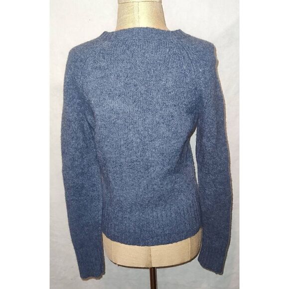 OLD NAVY 100% Lambswool blue sweater. Ladies medium. - Picture 2 of 6